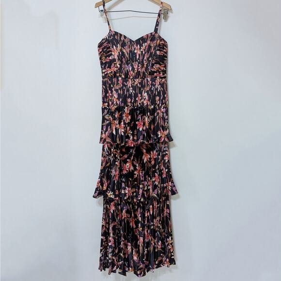 AMUR Londyn Pleated Tiered Maxi Dress Black Floral Size 8 Women's Preowned - Picture 4 of 12